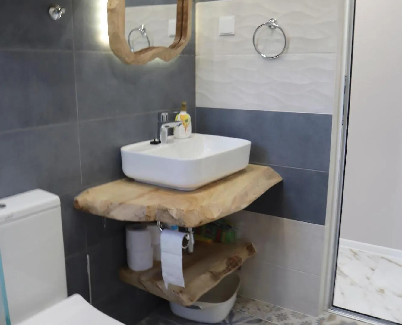 Apartment Studios Near To Burgas Free University Bulgaria